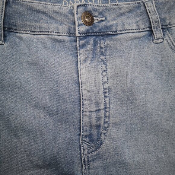 NWT Parasuco Ladies Size 14 Mid Rise Classic Fit w/ Tummy Control Jean Shorts - Picture 7 of 13